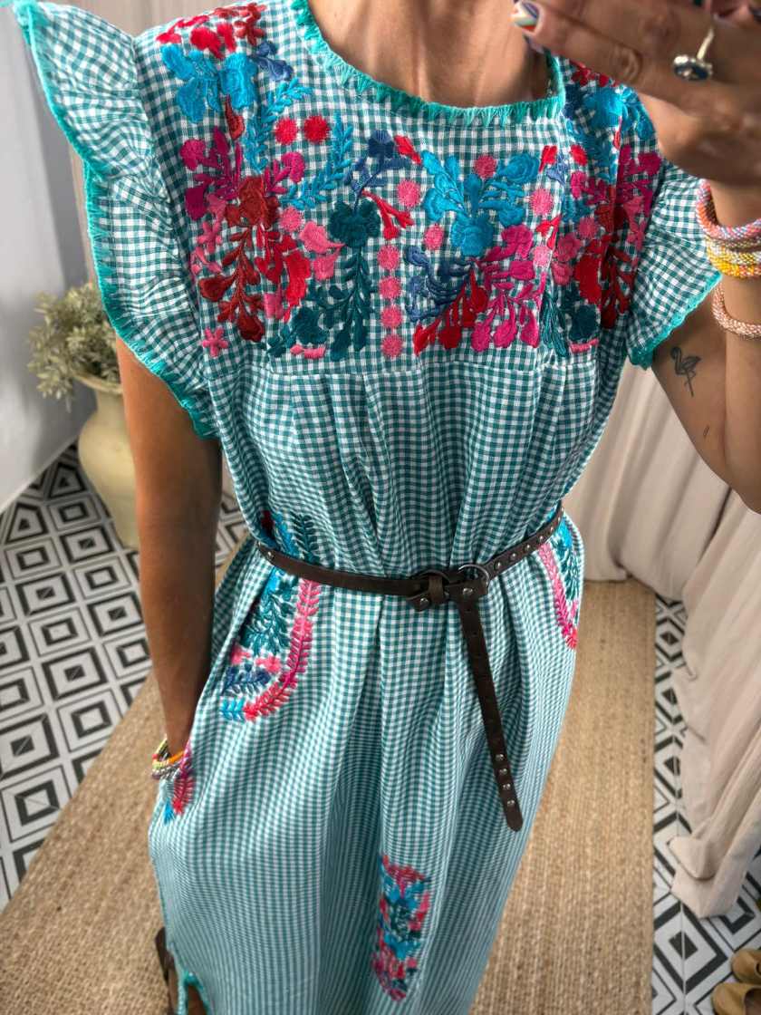 Vestido cuadros bordados 10 WhatsApp Image 2025 08 31 at 09.10.47 1 24da7910