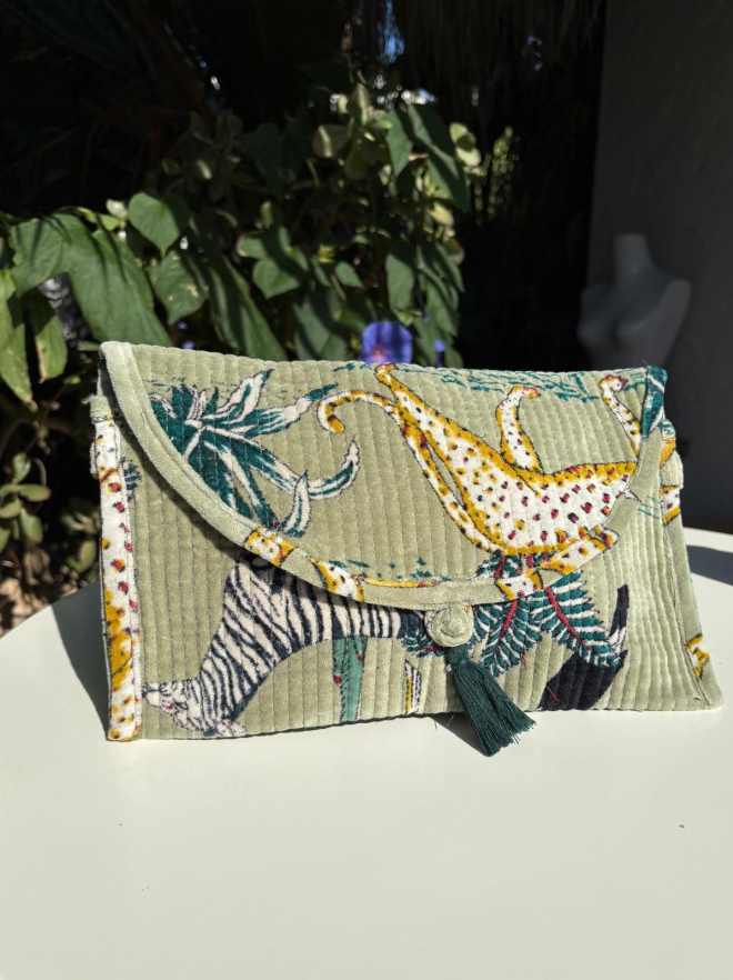 Vestido cuadros bordados 29 WhatsApp Image 2025 10 19 at 10.08.03 2 4bec758a