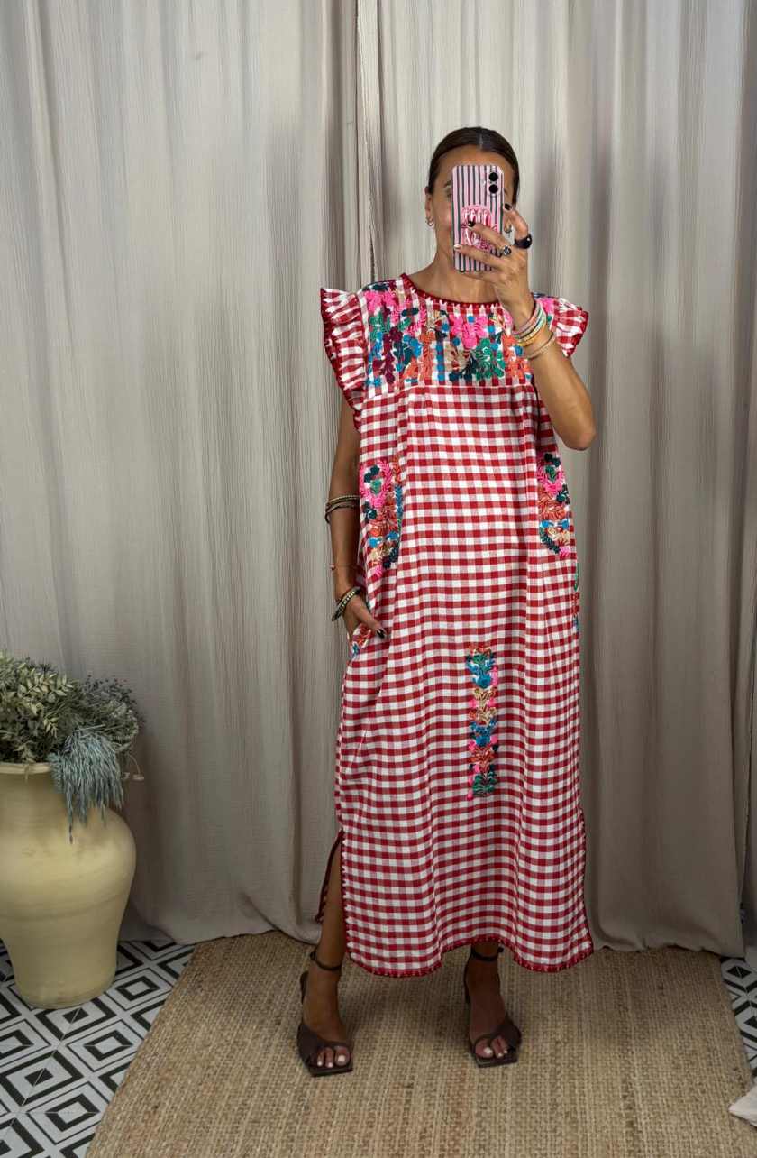 Vestido cuadros bordados 12 WhatsApp Image 2025 08 31 at 09.10.37 1 51da5862