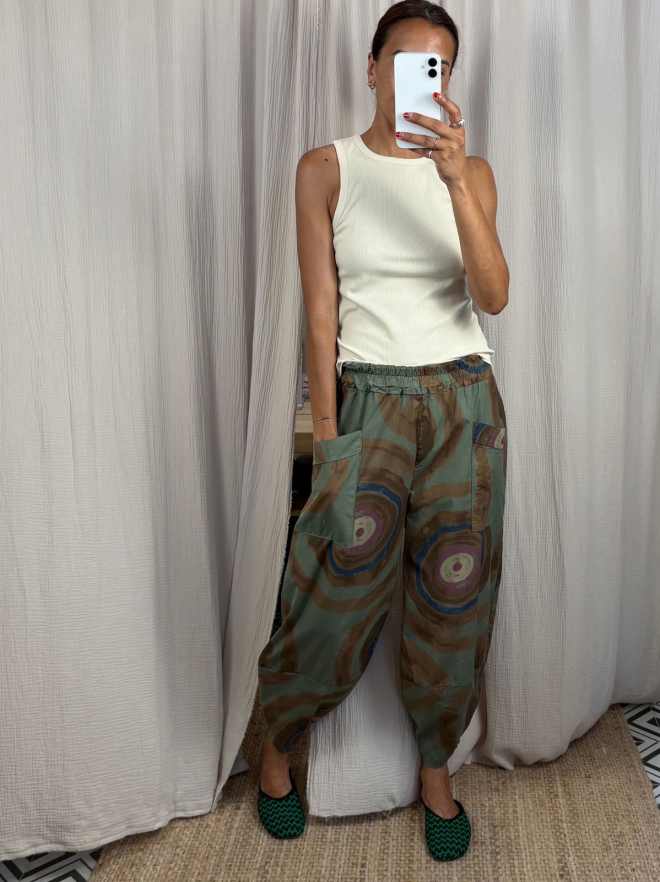 Pantalón baggy estampado