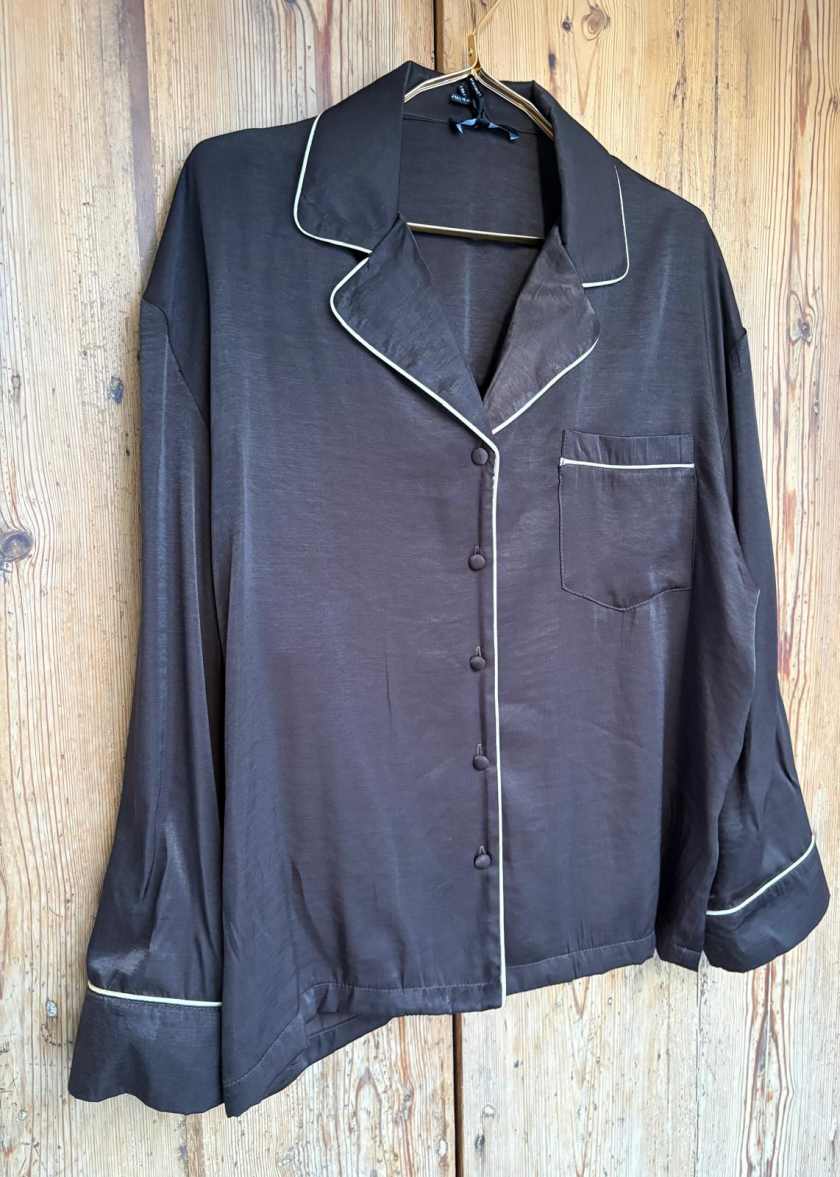 WhatsApp Image 2025 12 21 at 19.42.06 4 7ff418ed