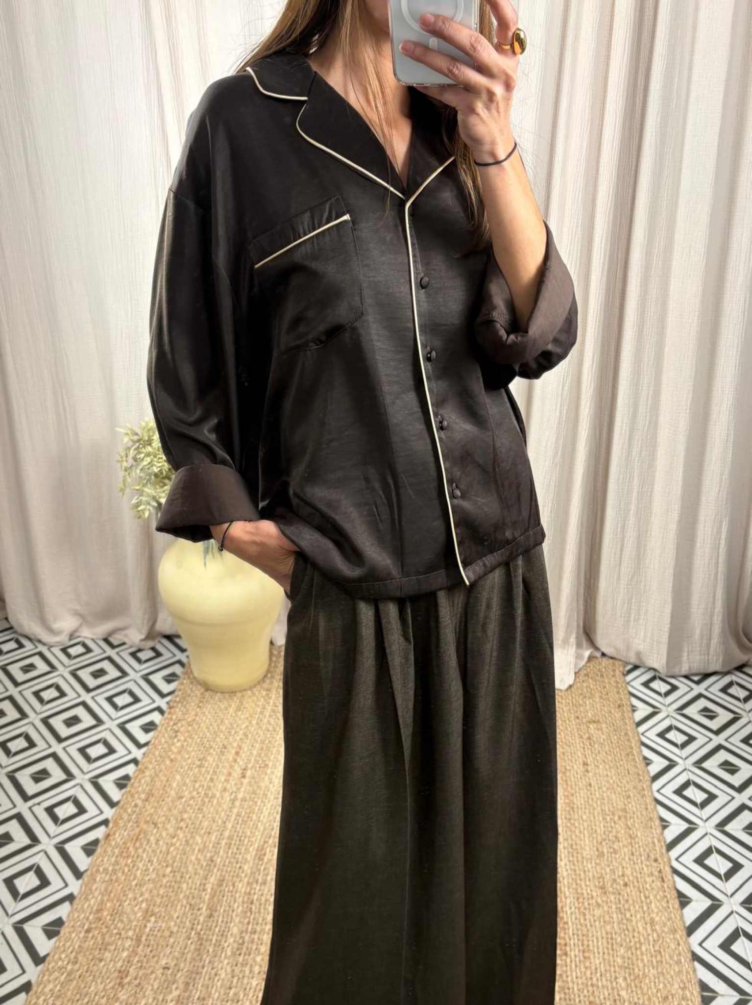 WhatsApp Image 2025 12 21 at 19.42.06 1 94c7c532