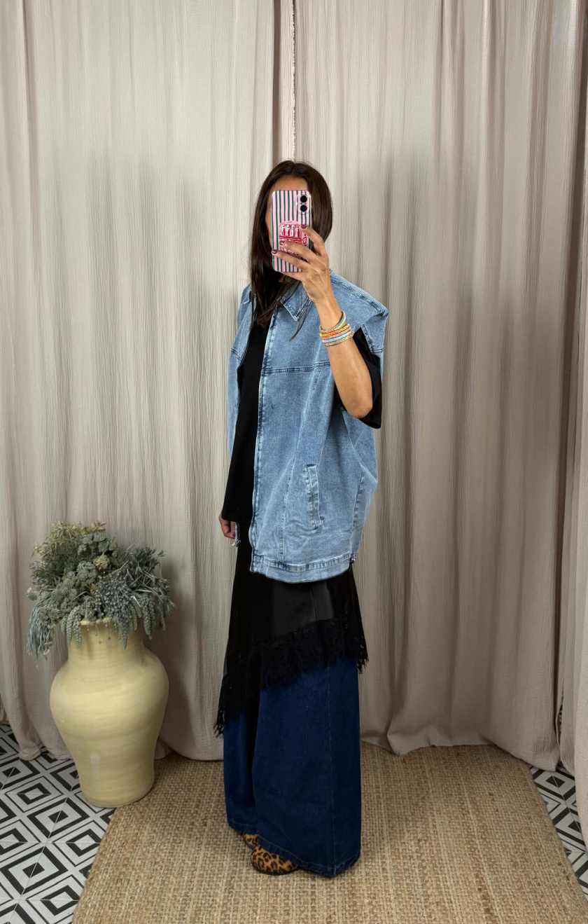 Chaleco jeans oversize 7 WhatsApp Image 2025 10 25 at 18.21.27 a27a412c