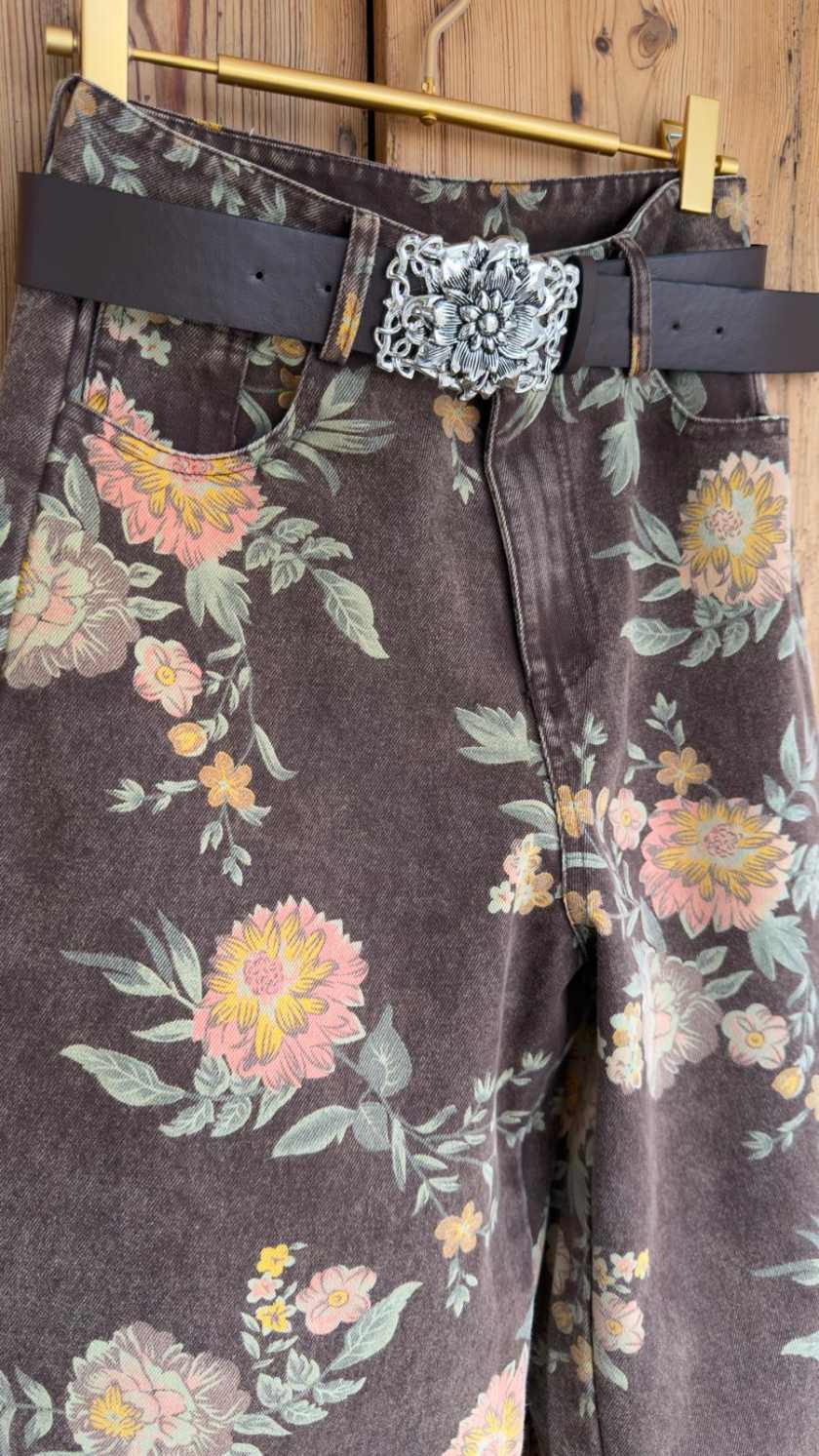 WhatsApp Image 2026 01 03 at 21.18.54 d3b2a054