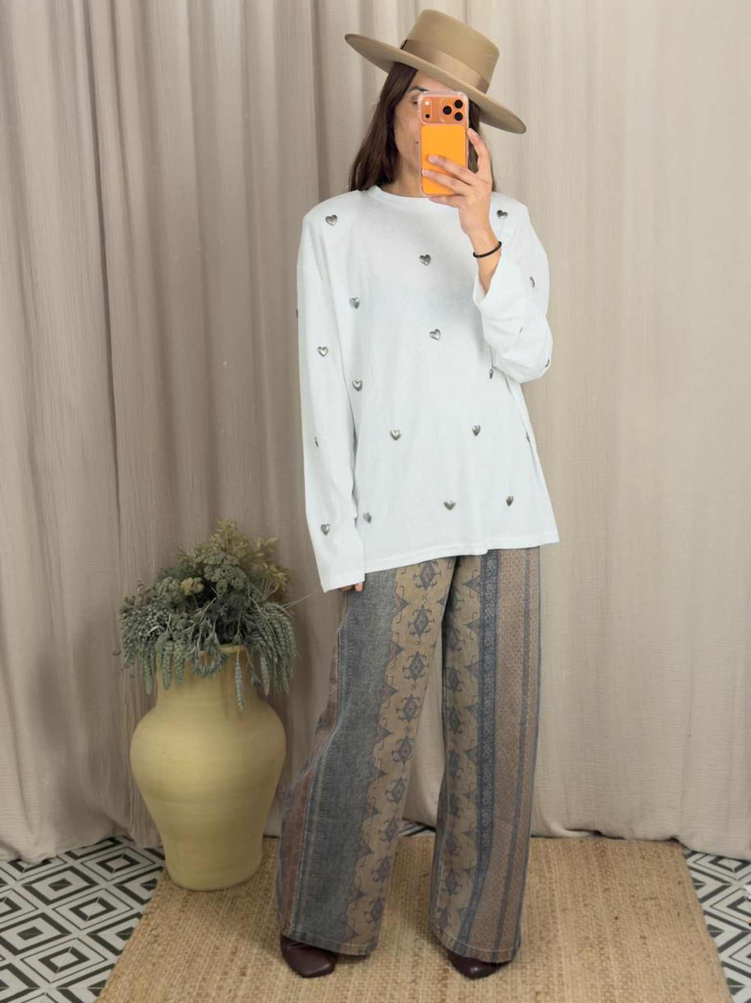 WhatsApp Image 2026 01 03 at 20.40.09 6 fde9f4c4